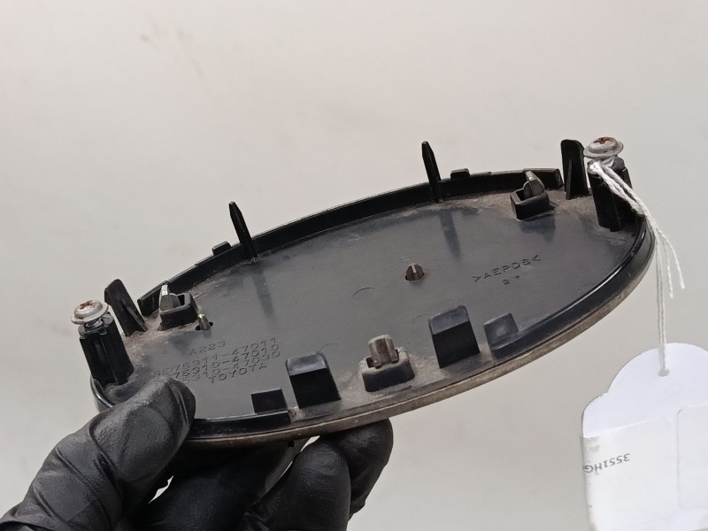 Recambio de anagrama para toyota prius (_w3_) 1.8 hybrid (zvw3_) referencia OEM IAM 7531147011 7531047010 