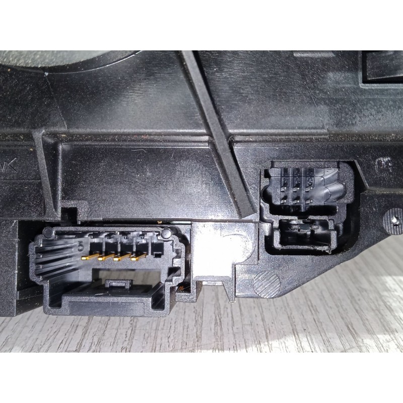 Recambio de mando luces para peugeot 3008 suv (mc_, mr_, mj_, m4_) 1.6 bluehdi 120 referencia OEM IAM 96773912ZD  COM2008