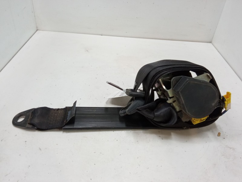 Recambio de cinturon seguridad delantero derecho para fiat doblo furgoneta/monovolumen (223_) 1.3 d multijet referencia OEM IAM 
