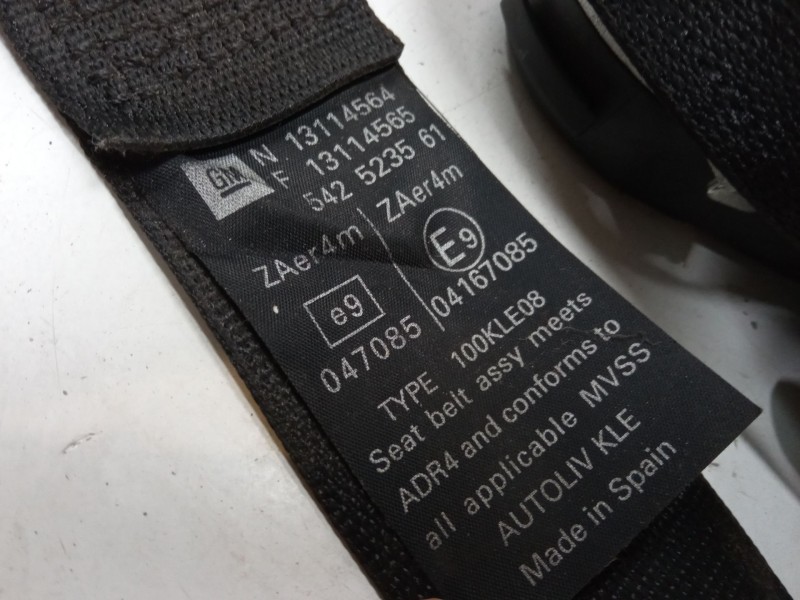 Recambio de cinturon seguridad trasero izquierdo para opel combo tour 1.6 referencia OEM IAM   