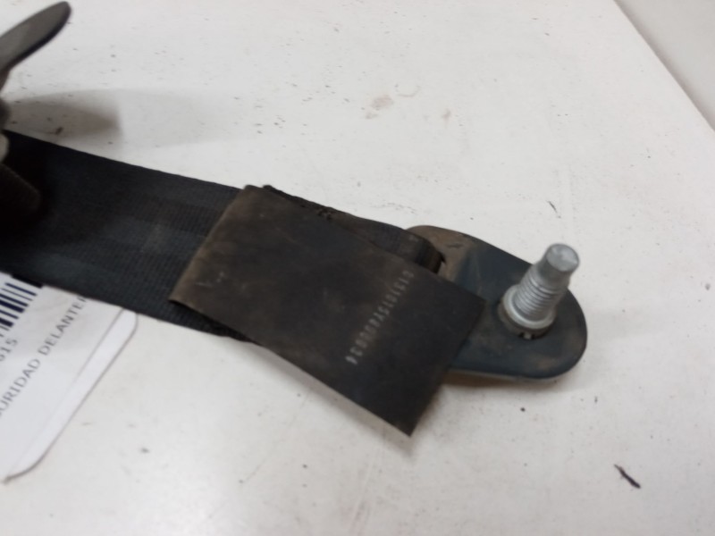 Recambio de cinturon seguridad delantero izquierdo para citroën c3 ii (sc_) 1.0 vti 68 referencia OEM IAM   