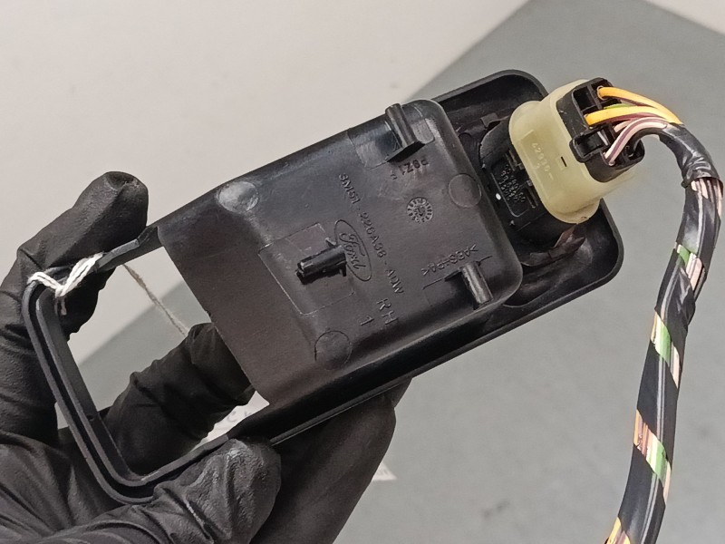 Recambio de mando elevalunas delantero derecho para ford focus ii sedán (db_, fch, dh) 1.6 referencia OEM IAM   