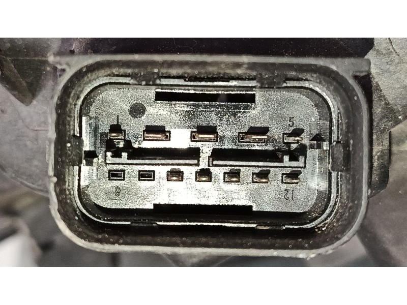 Recambio de faro derecho xenon para bmw 1 (f20) 116 d referencia OEM IAM 6311717029204  