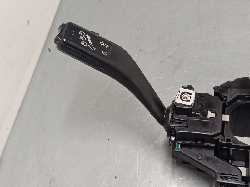 Recambio de mando luces para volkswagen golf vi (5k1) 2.0 gti referencia OEM IAM 1K0953503HB  
