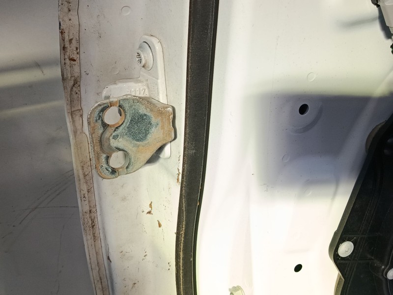 Recambio de puerta delantera derecha para land rover range rover evoque (l538) 2.0 d referencia OEM IAM   