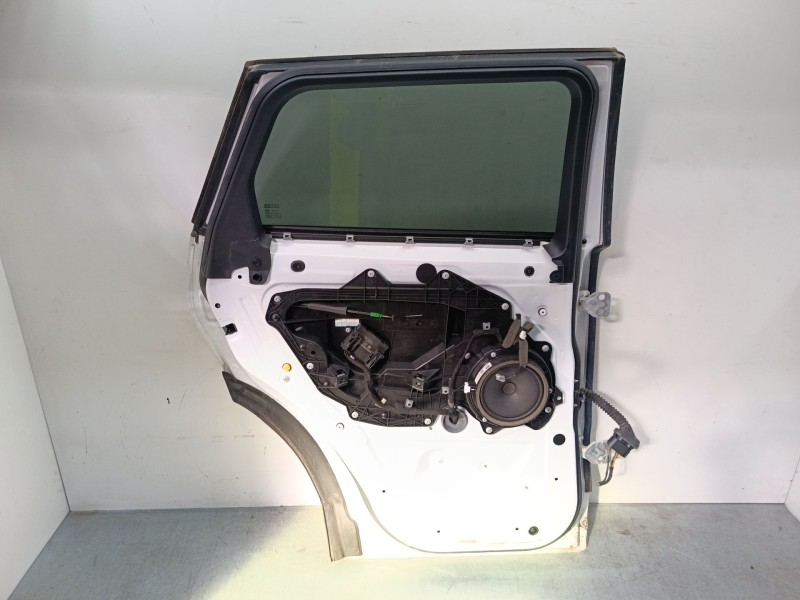 Recambio de puerta trasera izquierda para land rover range rover evoque (l538) 2.0 d referencia OEM IAM   
