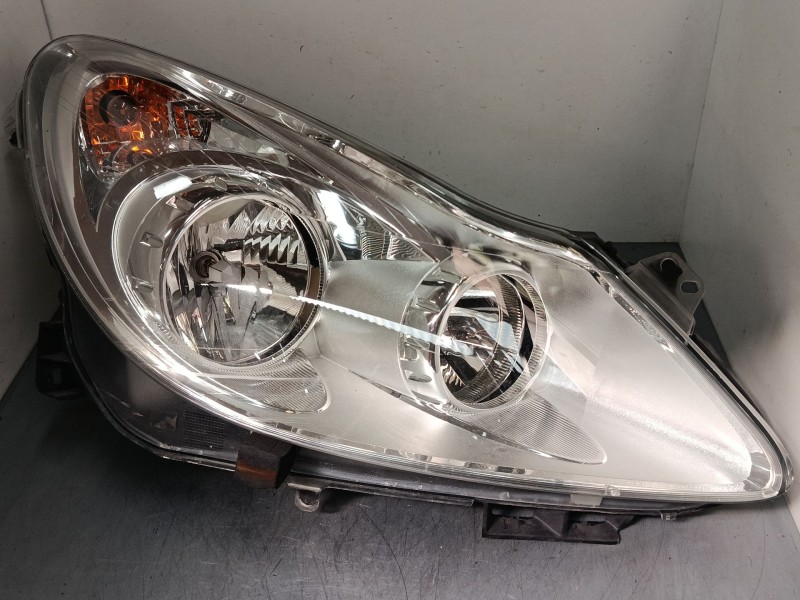Recambio de faro derecho para opel corsa d (s07) 1.2 (l08, l68) referencia OEM IAM 13186382 89313305 