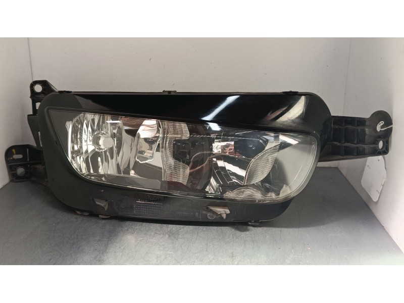 Recambio de faro derecho para citroën grand c4 spacetourer (3a_, 3e_) 2.0 bluehdi 160 referencia OEM IAM 9677217280  