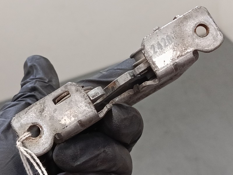 Recambio de cerradura capo para bmw 3 coupé (e92) 320 d xdrive referencia OEM IAM 51237115229  