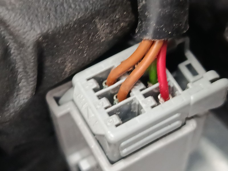 Recambio de retrovisor electrico izquierdo para ford focus ii sedán (db_, fch, dh) 1.6 referencia OEM IAM   