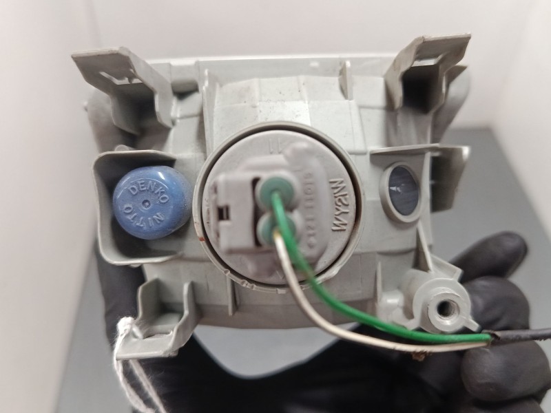 Recambio de faro luz diurna derecho para toyota prius (_w3_) 1.8 hybrid (zvw3_) referencia OEM IAM 8151047010  