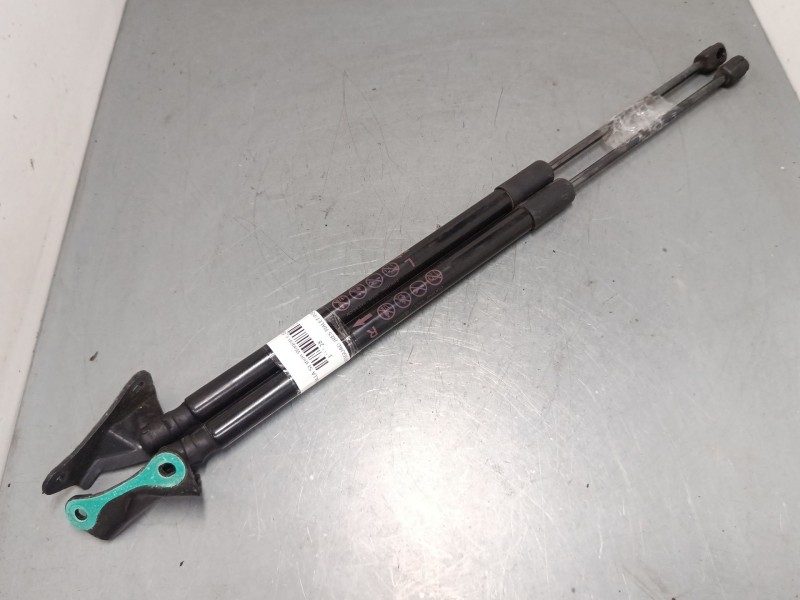 Recambio de amortiguadores malet/porton para toyota corolla station wagon (_e21_) 1.8 hybrid (zwe211) referencia OEM IAM 587519 