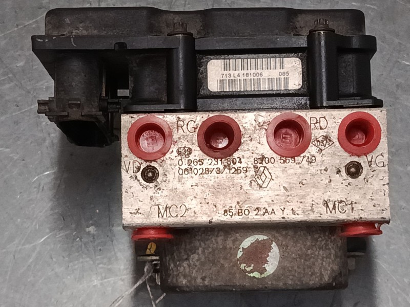 Recambio de abs para renault clio iii (br0/1, cr0/1) 1.2 16v (br02, br0j, br11, cr02, cr0j, cr11) referencia OEM IAM 8200559749 