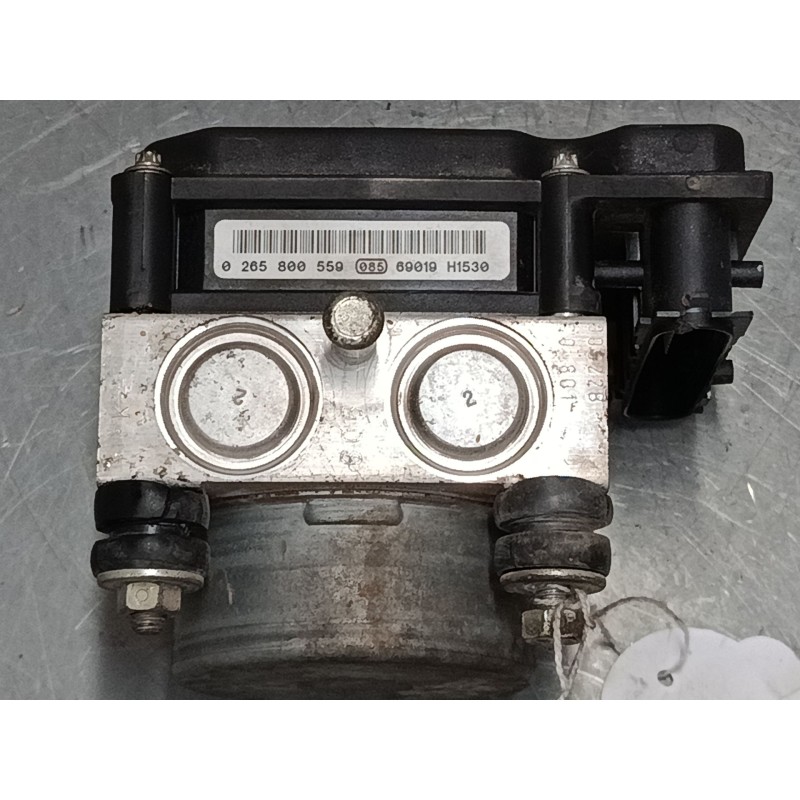 Recambio de abs para renault clio iii (br0/1, cr0/1) 1.2 16v (br02, br0j, br11, cr02, cr0j, cr11) referencia OEM IAM 8200559749 