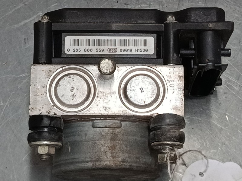 Recambio de abs para renault clio iii (br0/1, cr0/1) 1.2 16v (br02, br0j, br11, cr02, cr0j, cr11) referencia OEM IAM 8200559749 
