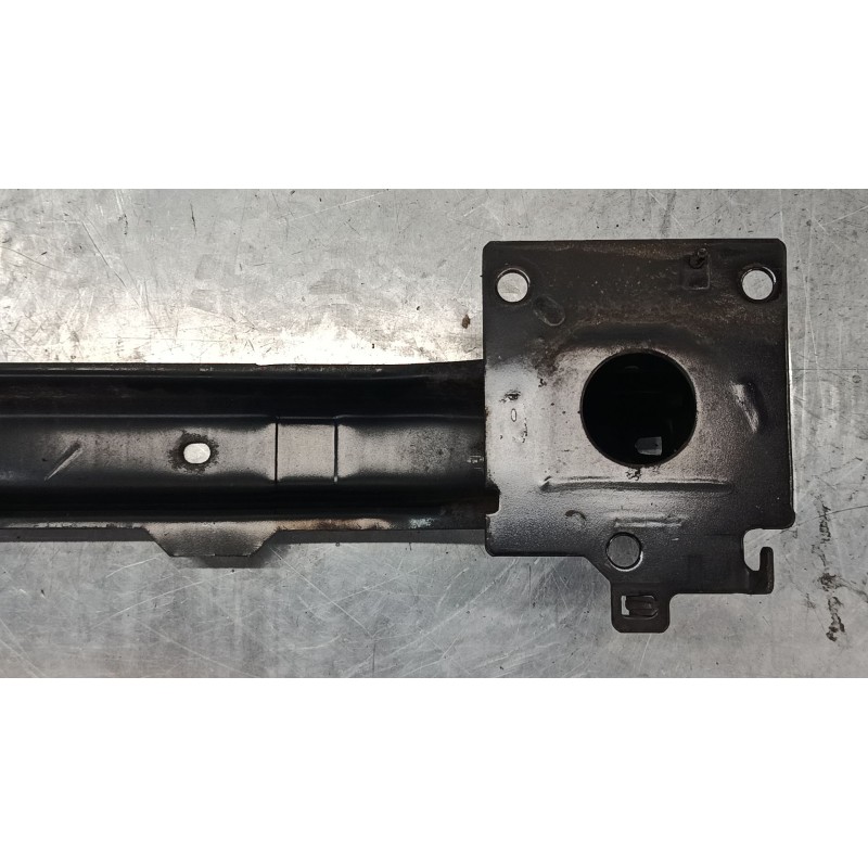 Recambio de refuerzo paragolpes delantero para citroën c3 i (fc_, fn_) 1.4 hdi referencia OEM IAM 9680304380  