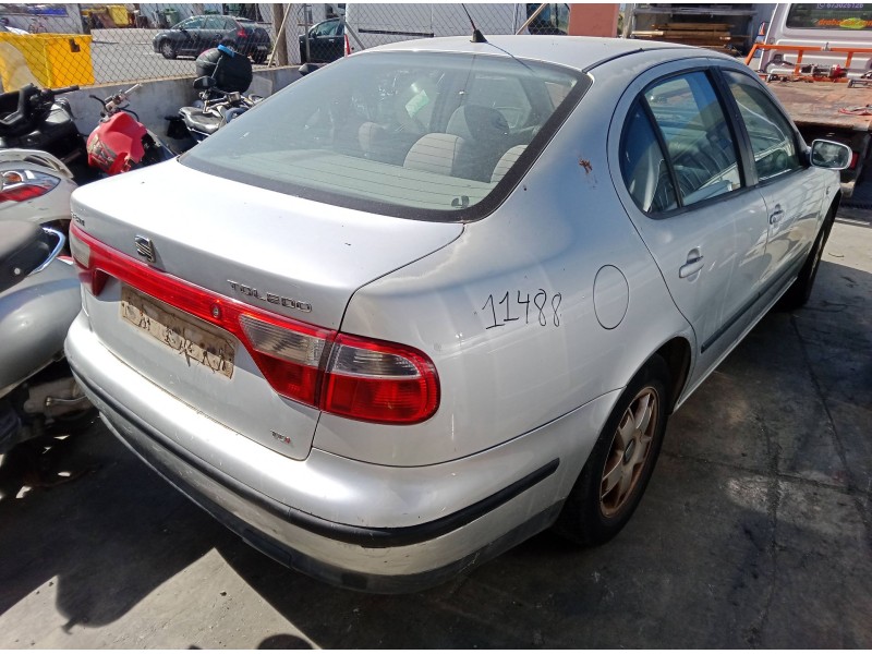 seat toledo ii (1m2) del año 2001