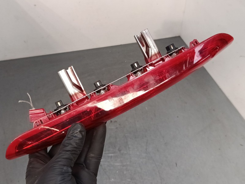 Recambio de luz central de freno para peugeot 208 i (ca_, cc_) 1.4 hdi referencia OEM IAM 9674309080  