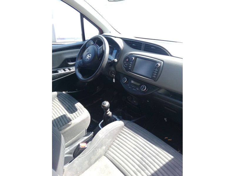 toyota yaris (_p13_) del año 2019