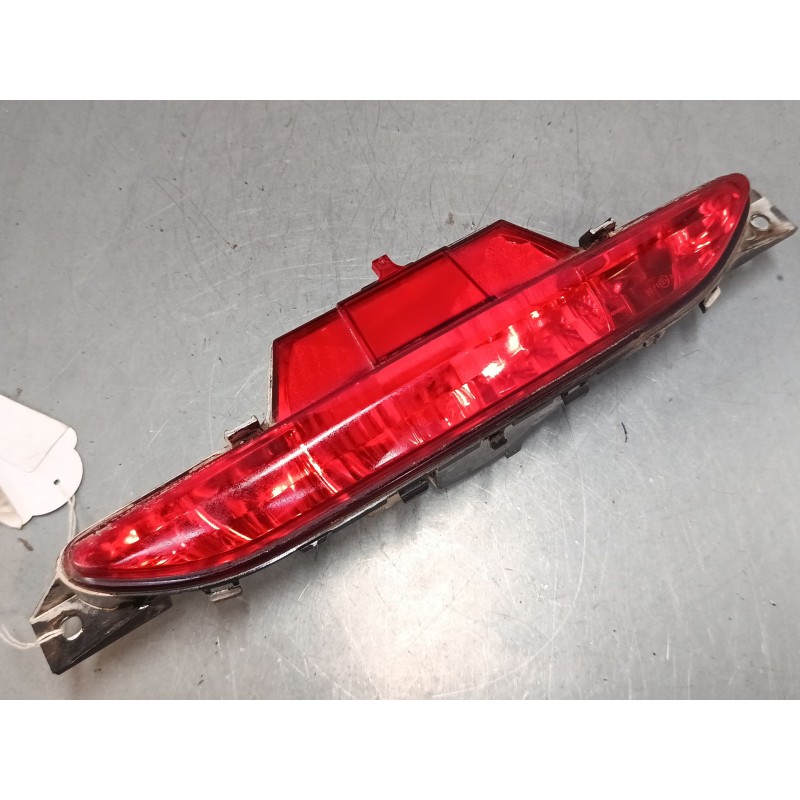 Recambio de luz central de freno para peugeot 208 i (ca_, cc_) 1.4 hdi referencia OEM IAM 9674308980  