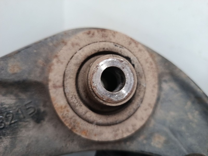 Recambio de brazo suspension inferior delantero izquierdo para peugeot 3008 i monospace (0u_) 2.0 hdi referencia OEM IAM   