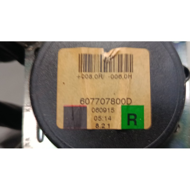 Recambio de cinturon seguridad delantero derecho para opel corsa d (s07) 1.2 (l08, l68) referencia OEM IAM 607707800d  