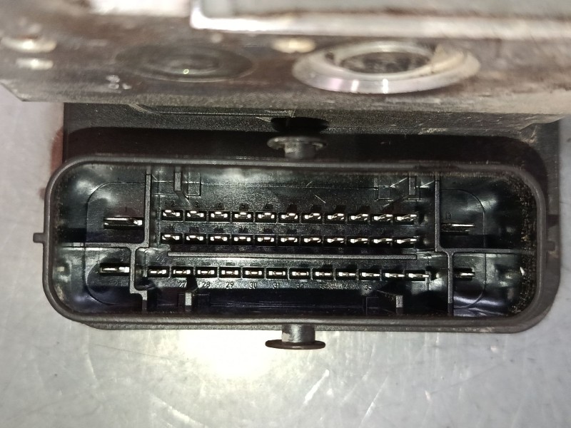 Recambio de abs para peugeot 208 i (ca_, cc_) 1.4 hdi referencia OEM IAM 10091511783  