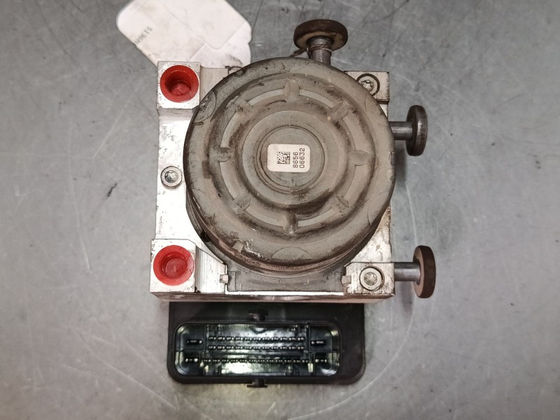 Recambio de abs para peugeot 208 i (ca_, cc_) 1.4 hdi referencia OEM IAM 10091511783  