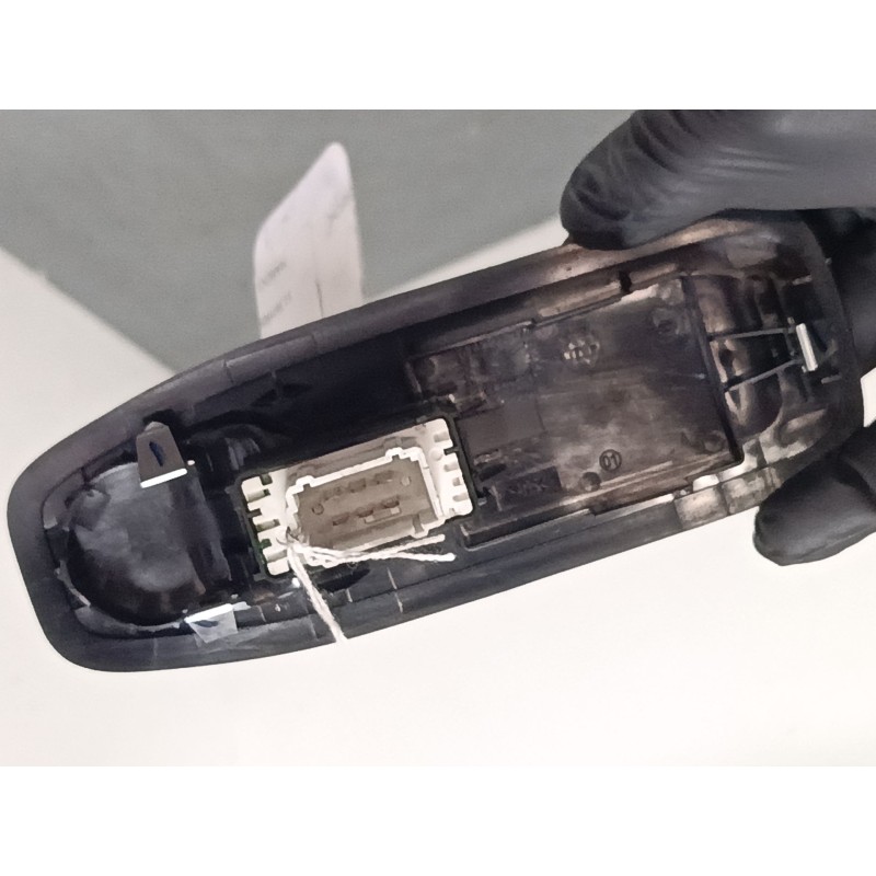 Recambio de mando elevalunas delantero derecho para peugeot 208 i (ca_, cc_) 1.4 hdi referencia OEM IAM 96751118ZD  