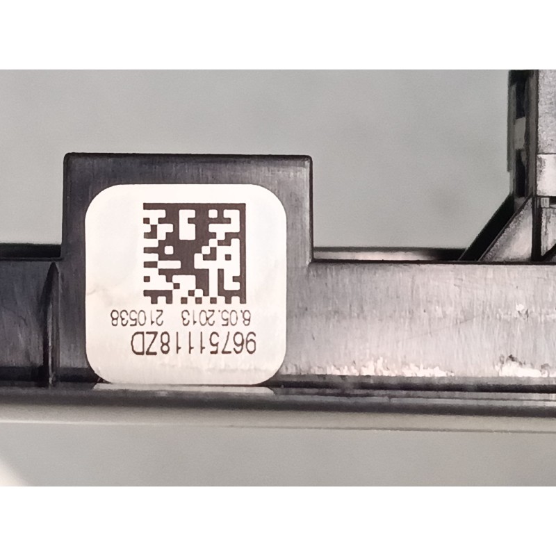 Recambio de mando elevalunas delantero derecho para peugeot 208 i (ca_, cc_) 1.4 hdi referencia OEM IAM 96751118ZD  