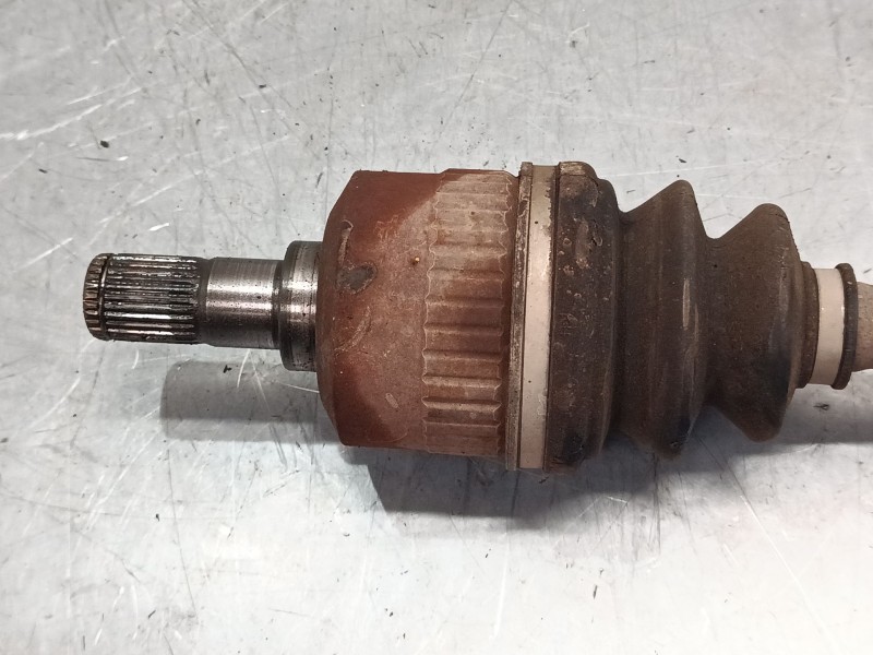 Recambio de transmision delantera izquierda para hyundai tucson (jm) 2.0 referencia OEM IAM   
