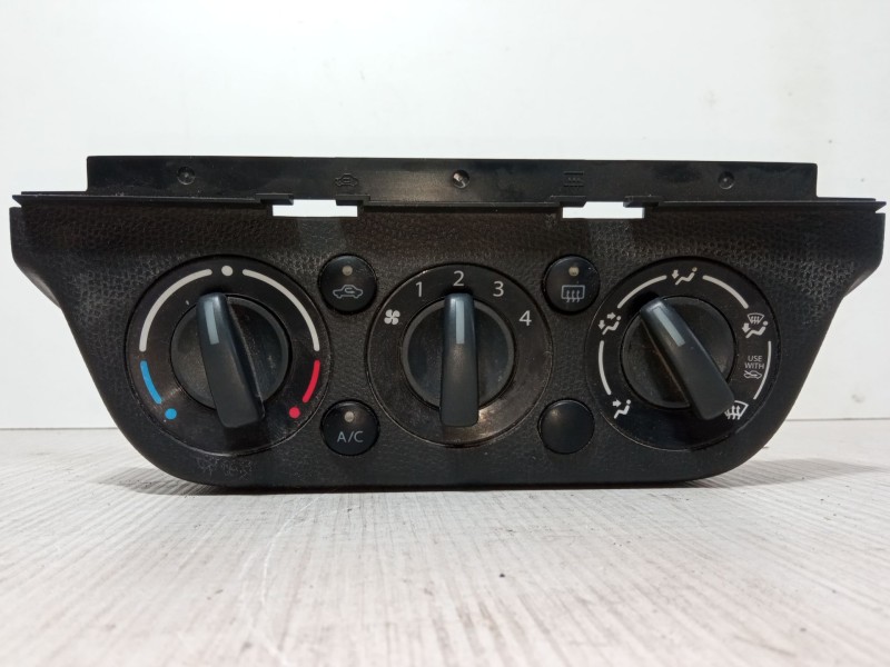 Recambio de mando calefaccion / a/a para suzuki swift iii (mz, ez) 1.3 ddis (rs 413d) referencia OEM IAM   