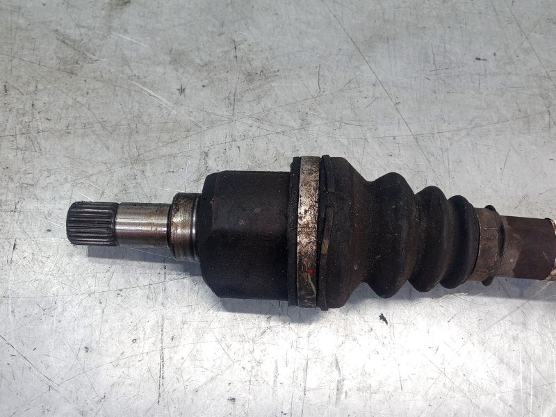 Recambio de transmision delantera izquierda para citroën c4 picasso i monospace (ud_) 1.6 hdi referencia OEM IAM 9637117780  