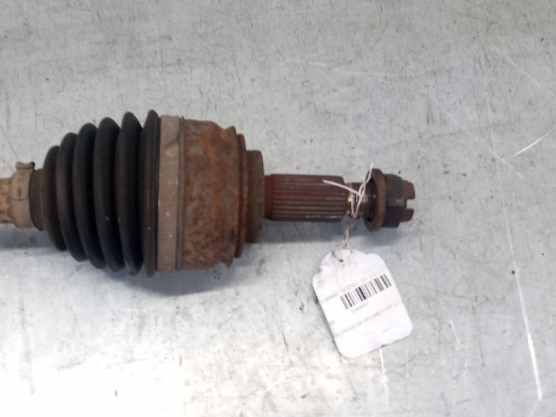 Recambio de transmision delantera izquierda para renault grand scénic iii (jz0/1_) 2.0 dci (jz0y) referencia OEM IAM   