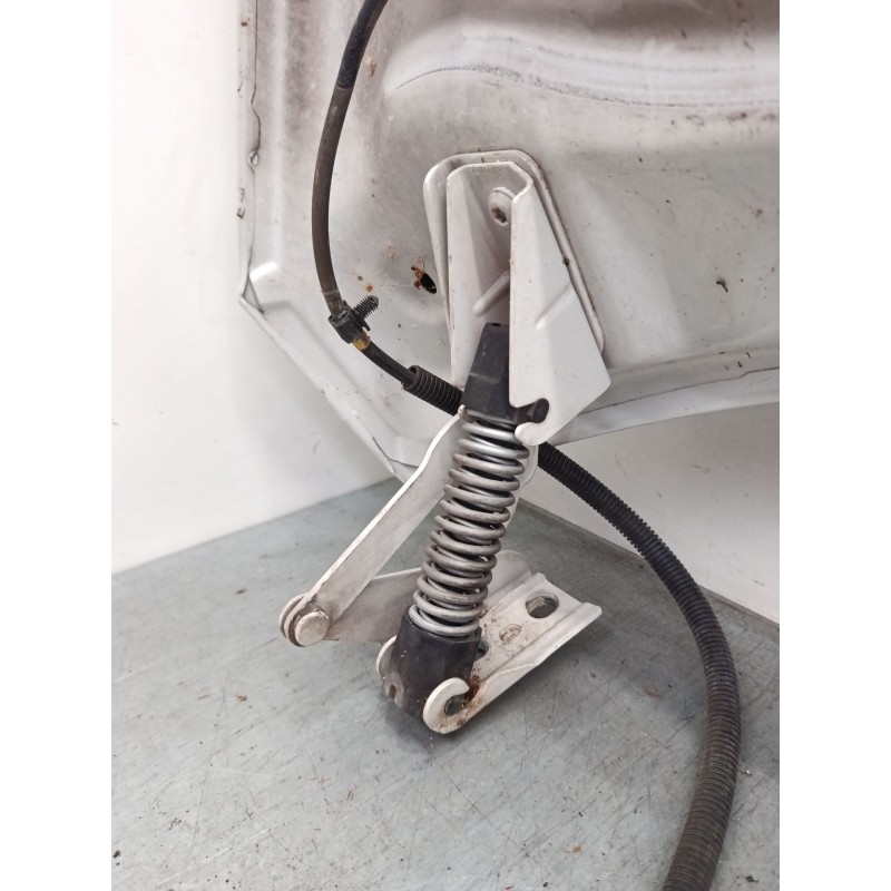 Recambio de capo para iveco daily vi caja/chasis naturalpower 35s14, 35c14, 40c14, 50c14, 60c14, 65c14,... referencia OEM IAM 58