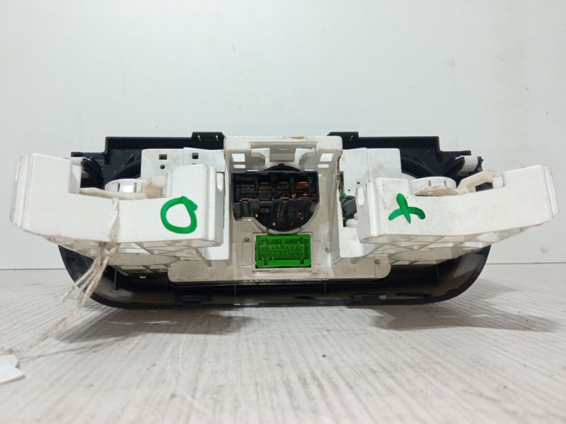 Recambio de mando calefaccion / a/a para suzuki swift iii (mz, ez) 1.3 ddis (rs 413d) referencia OEM IAM   