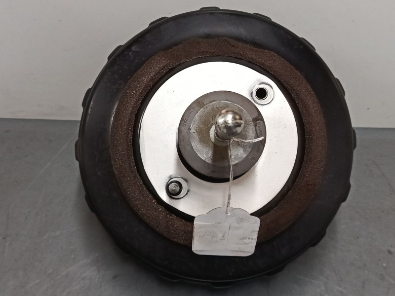 Recambio de servofreno para opel astra j (p10) 1.7 cdti (68) referencia OEM IAM 13338058  