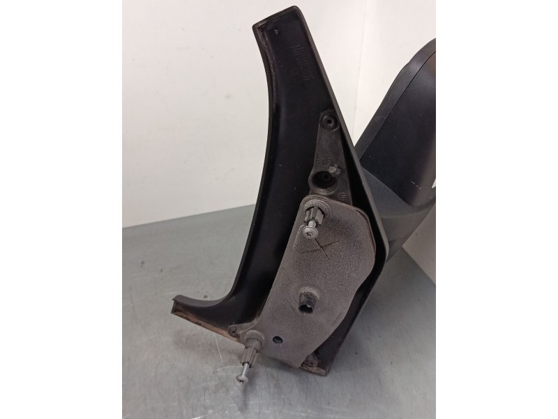 Recambio de retrovisor izquierdo para renault master ii furgoneta (fd) 2.5 dci referencia OEM IAM   