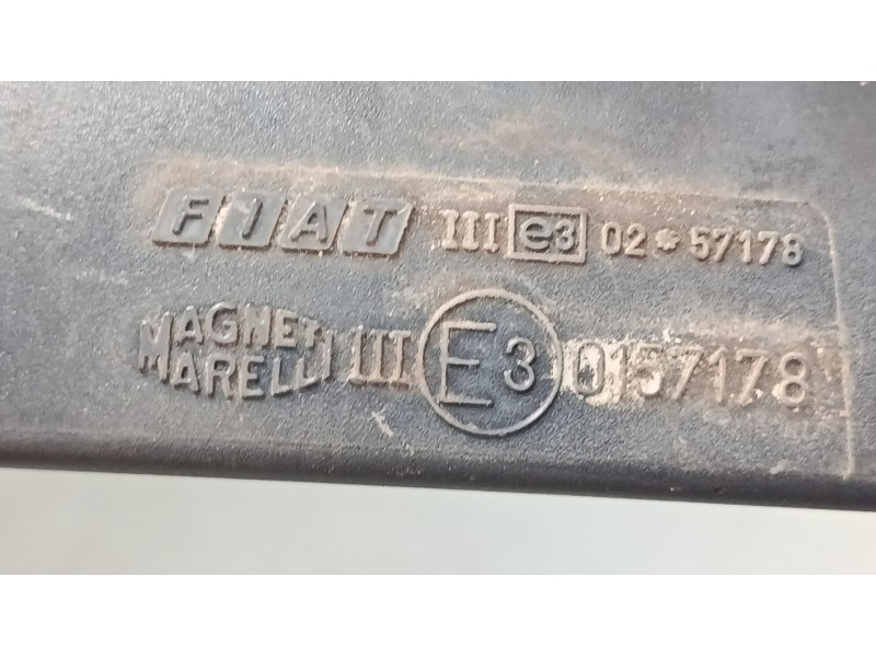 Recambio de retrovisor izquierdo para fiat punto (188_) 1.2 60 (188.030, .050, .130, .150, .230, .250) referencia OEM IAM   