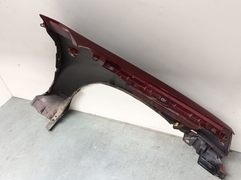 Recambio de aleta delantera izquierda para nissan x-trail i (t30) 2.2 dci 4x4 referencia OEM IAM 631138H700  