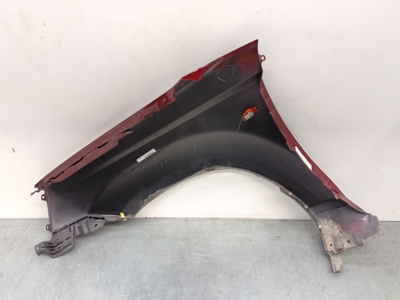 Recambio de aleta delantera derecha para nissan x-trail i (t30) 2.2 dci 4x4 referencia OEM IAM 631128H400  