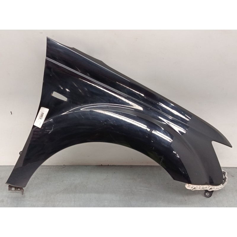 Recambio de aleta delantera derecha para mitsubishi outlander ii (cw_w) 2.0 di-d (cw8w) referencia OEM IAM 5220C672  