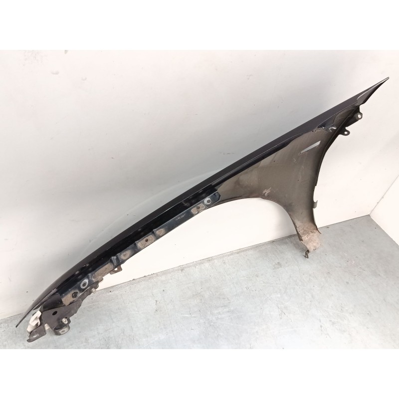 Recambio de aleta delantera derecha para mitsubishi outlander ii (cw_w) 2.0 di-d (cw8w) referencia OEM IAM 5220C672  