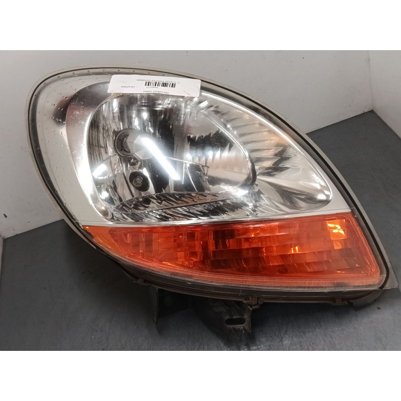 Recambio de faro derecho para renault kangoo express (fc0/1_) 1.2 16v (fc05, fc0w, fc1d, fc1p, fc1k, fc0t) referencia OEM IAM 82