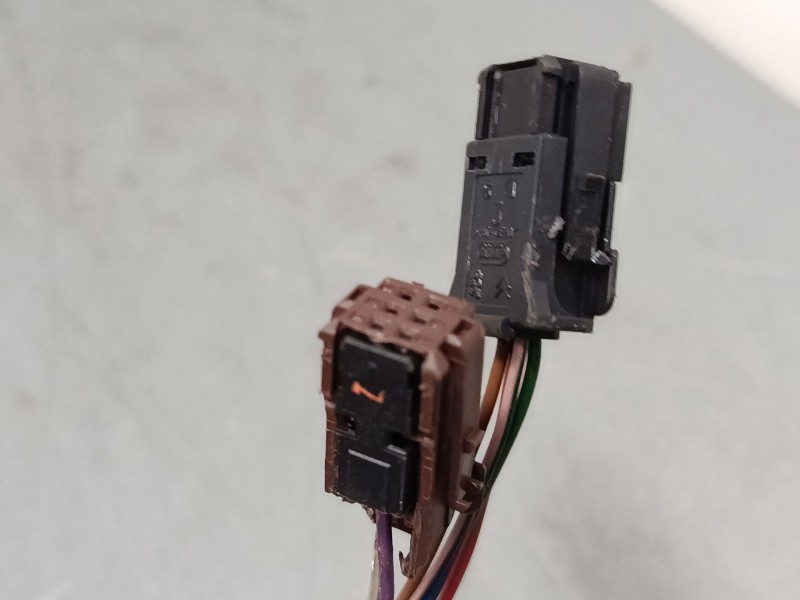 Recambio de retrovisor electrico izquierdo abatible para peugeot 307 sw (3h) 2.0 16v referencia OEM IAM   