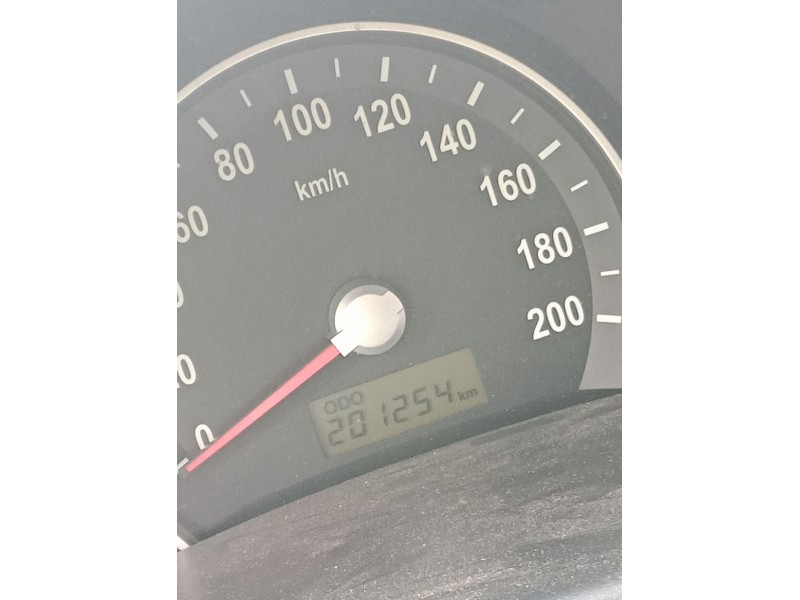 kia carnival / grand carnival iii (vq) del año 2006
