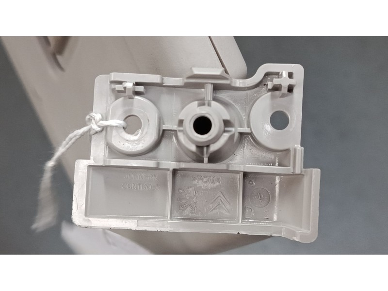 Recambio de parasol derecho para citroën c4 picasso ii 1.6 hdi 90 referencia OEM IAM   