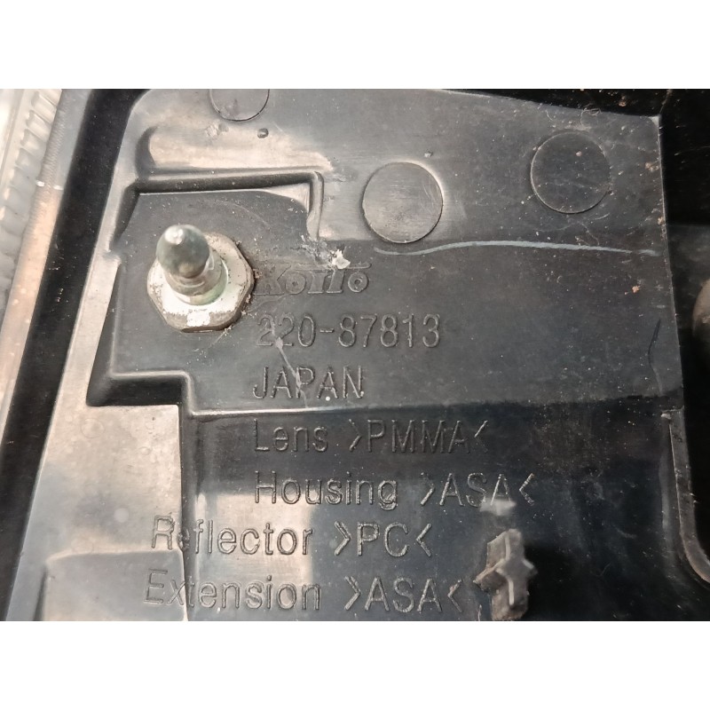 Recambio de piloto trasero derecho para mitsubishi outlander ii (cw_w) 2.0 di-d (cw8w) referencia OEM IAM 22087813  