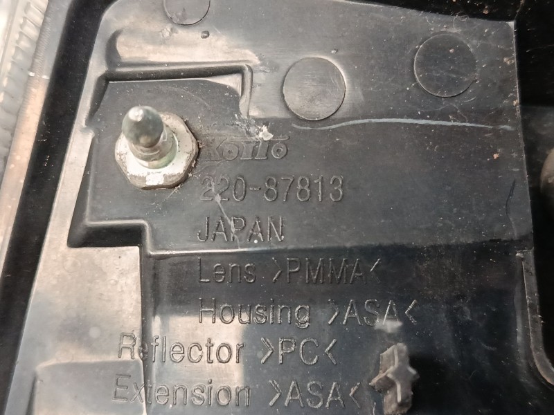 Recambio de piloto trasero derecho para mitsubishi outlander ii (cw_w) 2.0 di-d (cw8w) referencia OEM IAM 22087813  
