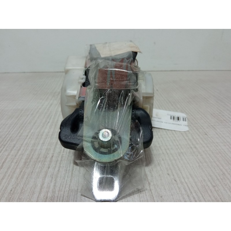 Recambio de cinturon seguridad trasero izquierdo para suzuki swift iii (mz, ez) 1.3 ddis (rs 413d) referencia OEM IAM H073811  